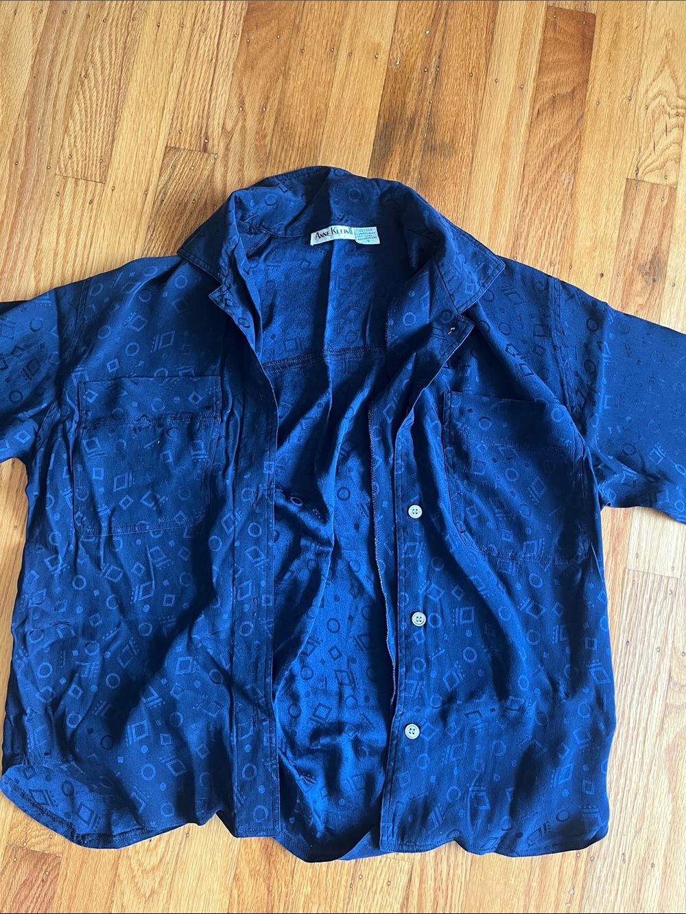 Anne Klein Blue Geometric Long-Sleeve Button-Up Shirt